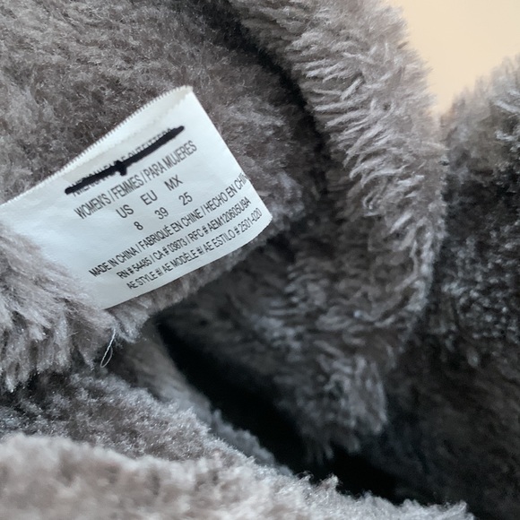 American Eagle outfitters Women’s winter boots - Picture 3 of 6